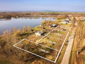 Prodej pozemku pro bydlení, Dívčice, 1254 m2