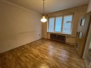 Prodej bytu 2+1, Jirkov, Ervěnická, 51 m2