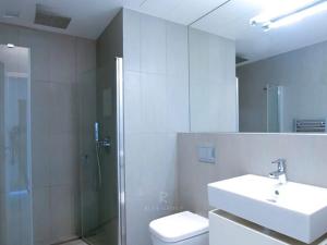 Pronájem bytu 1+kk, Praha - Vršovice, Archangelská, 32 m2