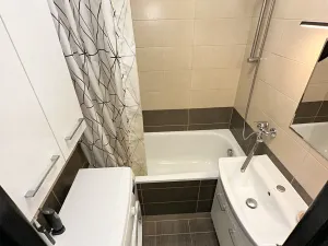 Prodej bytu 2+1, Praha - Strašnice, V úžlabině, 52 m2