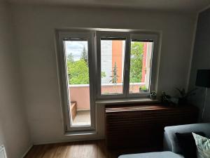 Prodej bytu 2+1, Praha - Strašnice, V úžlabině, 52 m2