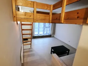 Pronájem bytu 1+1, Praha - Smíchov, Mošnova, 35 m2