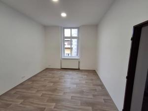 Prodej bytu 3+1, Cheb, Libušina, 128 m2