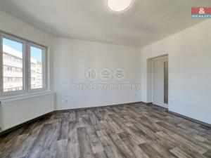 Prodej bytu 4+1, Cheb, Májová, 121 m2