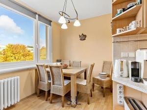 Pronájem bytu 4+1, Liberec, Gagarinova, 78 m2
