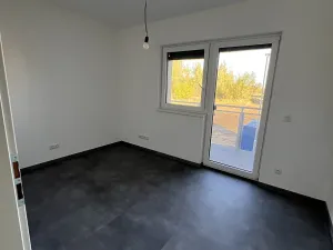Prodej bytu 2+kk, Znojmo, Višňová, 77 m2
