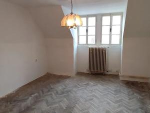 Prodej bytu 2+1, Cheb, Kamenná, 58 m2