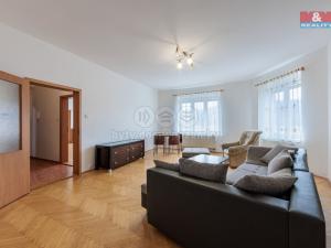 Pronájem bytu 3+1, Karlovy Vary - Dvory, Závodní, 100 m2