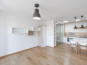 Pronájem bytu 2+kk, Praha - Dejvice, Zemědělská, 50 m2