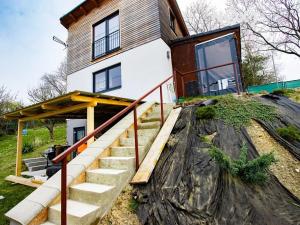 Pronájem chaty, Český Krumlov, Pod Skalkou, 50 m2