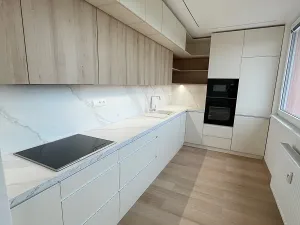 Prodej bytu 3+1, Uherský Brod, Sídl. Olšava, 72 m2
