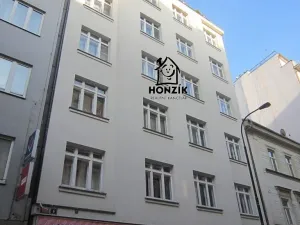 Pronájem bytu 2+1, Praha - Nové Město, Biskupská, 64 m2