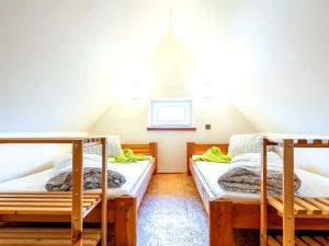 Prodej ubytování, Žacléř, Sadová, 151 m2