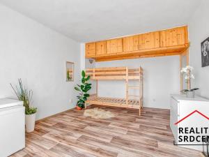 Pronájem bytu 1+1, Ostrava, Svazácká, 39 m2