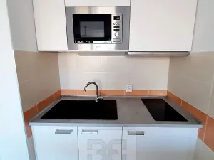 Pronájem bytu 2+kk, Praha - Hlubočepy, Pivcova, 41 m2