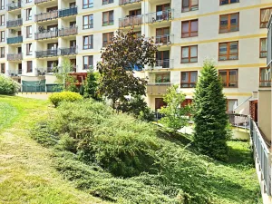Pronájem bytu 1+kk, Praha - Kunratice, Za valem, 39 m2
