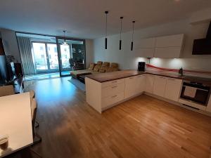 Prodej bytu 3+kk, Praha - Libeň, Vojenova, 97 m2