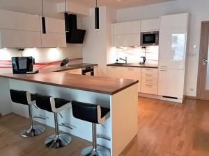 Prodej bytu 3+kk, Praha - Libeň, Vojenova, 97 m2