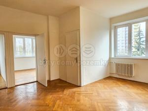 Pronájem atypického bytu, Hradec Králové, Sokolská, 19 m2