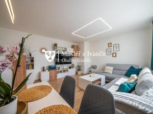 Prodej bytu 3+kk, Miroslav, Husova, 64 m2