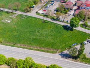 Prodej komerčního pozemku, Zalužany, 6300 m2