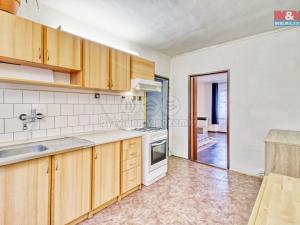 Prodej bytu 1+1, Klášterec nad Ohří - Miřetice u Klášterce nad Ohří, Pražská, 55 m2