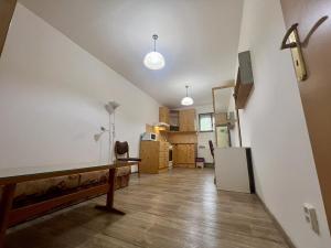 Pronájem bytu 1+kk, Praha - Suchdol, Pod rybníčkem, 28 m2