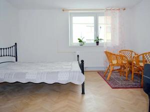Pronájem bytu 1+1, Kurovice, 60 m2