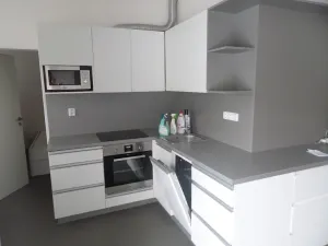 Pronájem bytu 2+kk, Brno, Sirotkova, 46 m2
