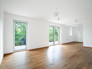 Pronájem domu na klíč, Kamenice, 183 m2