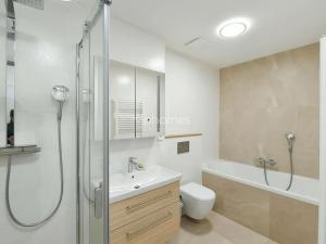 Pronájem vily, Praha - Břevnov, Polní, 250 m2