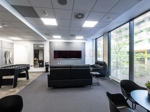 Pronájem kanceláře, Praha - Karlín, Sokolovská, 250 m2