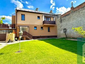 Prodej rodinného domu, Rataje, 205 m2