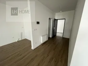 Prodej obchodního prostoru, Karlovy Vary, 72 m2