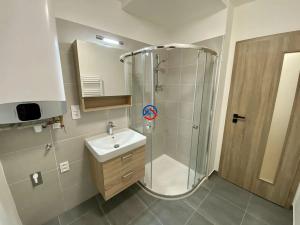 Pronájem bytu 2+kk, Šumperk, 28. října, 44 m2