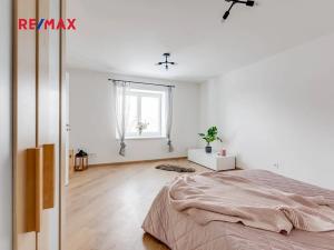 Prodej rodinného domu, Praha - Malešice, Bakalářská, 320 m2