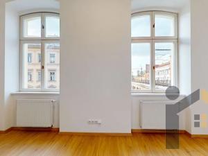 Pronájem bytu 2+kk, Praha - Karlín, Prvního pluku, 41 m2