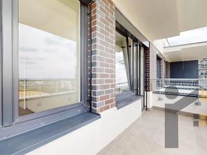 Pronájem bytu 3+kk, Praha - Třebonice, Thomasova, 58 m2