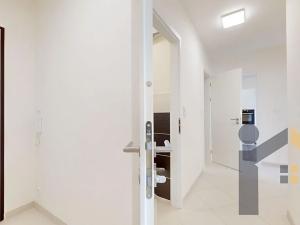 Pronájem bytu 3+kk, Praha - Třebonice, Thomasova, 58 m2