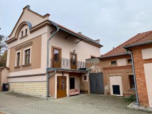 Prodej obchodního prostoru, Čečelice, Všetatská, 1000 m2