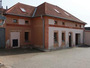 Prodej obchodního prostoru, Čečelice, Všetatská, 1000 m2