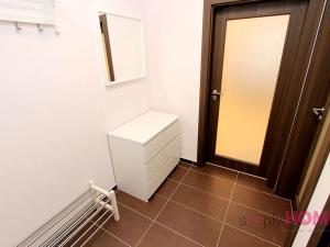 Pronájem bytu 2+kk, Praha - Žižkov, Cimburkova, 46 m2