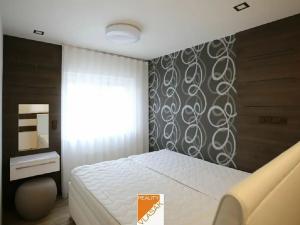 Pronájem bytu 3+kk, Kadaň, Na Strážišti, 71 m2