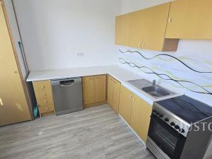 Pronájem bytu 2+1, Dobev, 80 m2