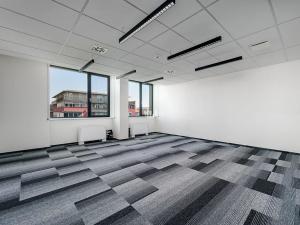 Pronájem kanceláře, Praha - Strašnice, Vinohradská, 297 m2