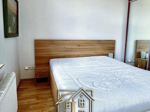 Prodej bytu 2+kk, Praha - Podolí, Na Zlatnici, 55 m2