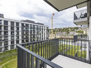 Pronájem bytu 2+kk, Praha - Vysočany, Stejnosměrná, 61 m2