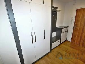 Pronájem bytu 2+1, Liberec, Školní, 52 m2