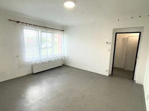 Pronájem bytu 2+kk, Kunratice, 34 m2