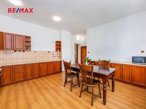 Prodej rodinného domu, Dobronín, Javorová, 375 m2